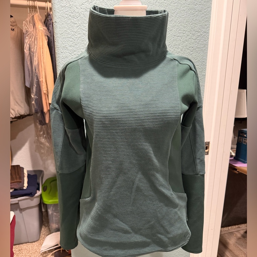 Under Armour Ladies Small Teal Cowl Neck Sweater